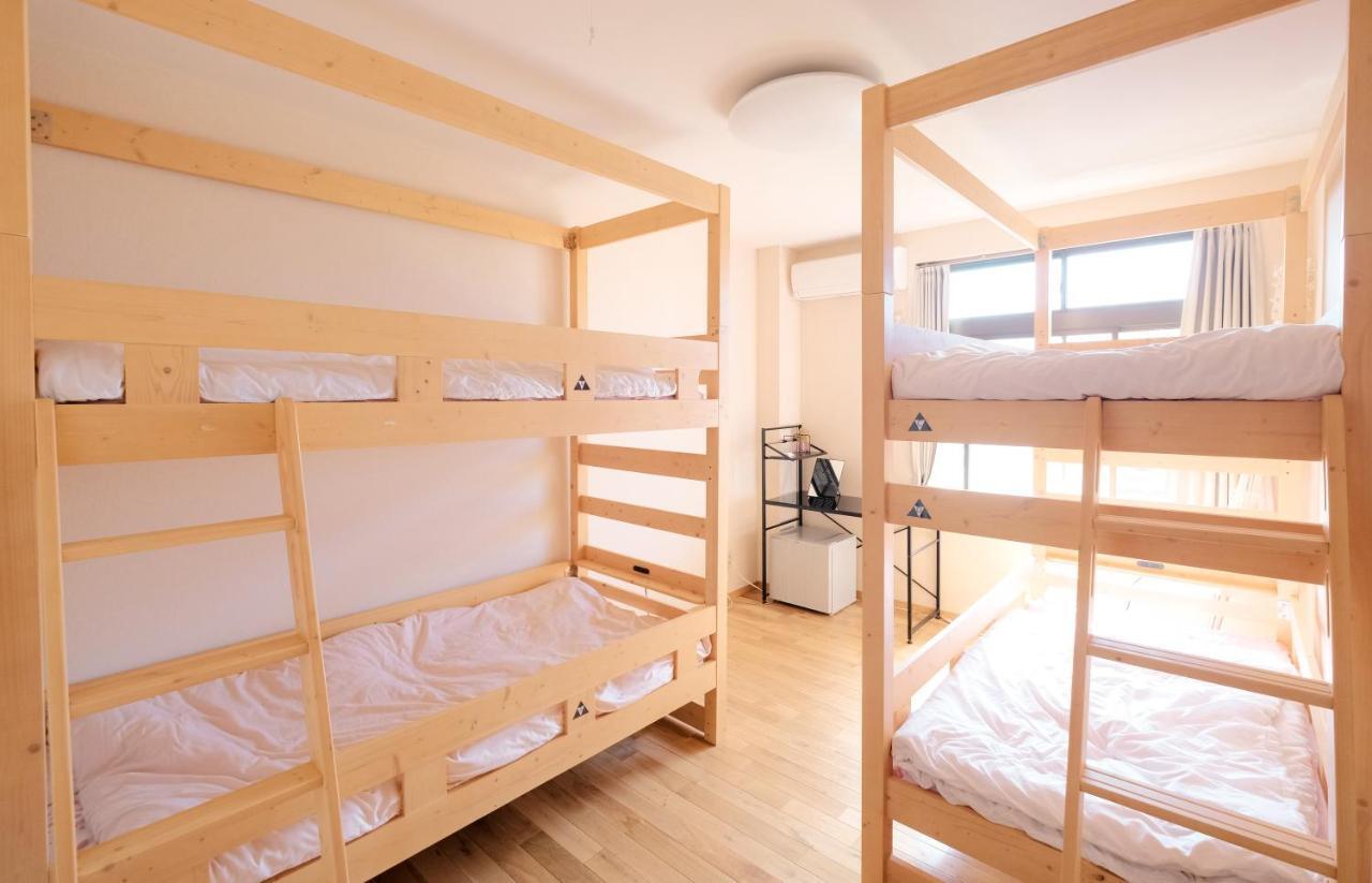 Tottori Guest House Miraie Base Екстер'єр фото