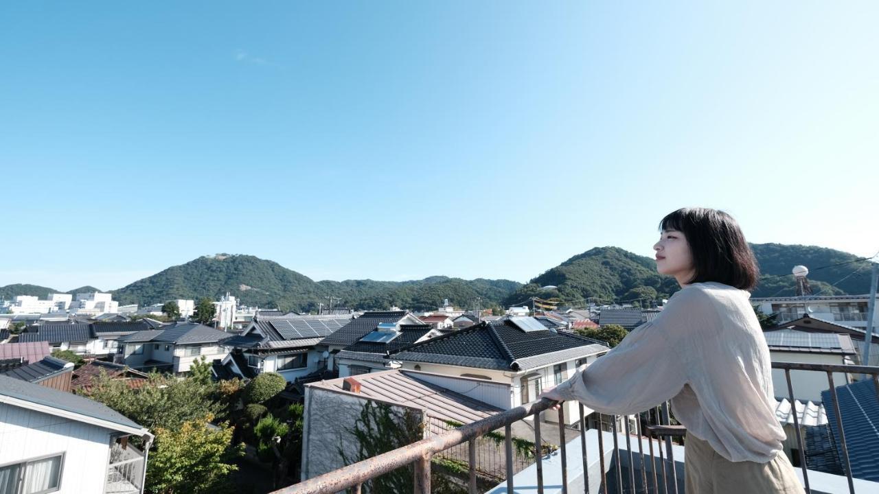 Tottori Guest House Miraie Base Екстер'єр фото